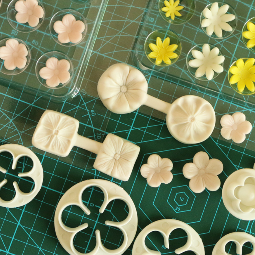 桜・菊・葉型のクッキー型抜き｜フォンダンを簡単に絶妙に作る！|undefined